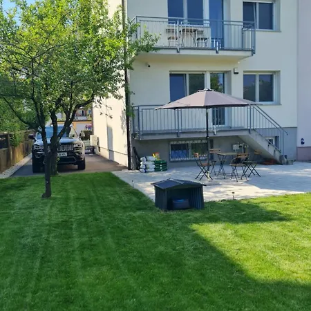 Greg's House Apartmán